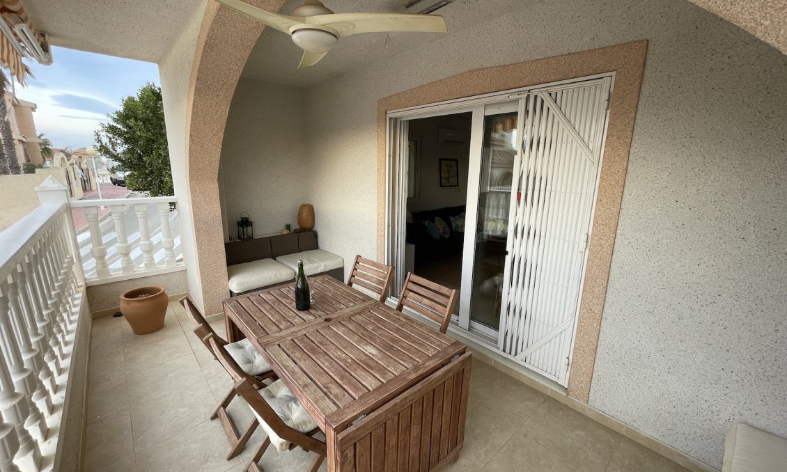 Segunda mano - Town House -
Ciudad Quesada - Costa Blanca