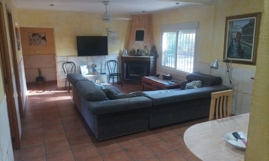 Wiederverkauf - Villa -
Elche - Costa Blanca