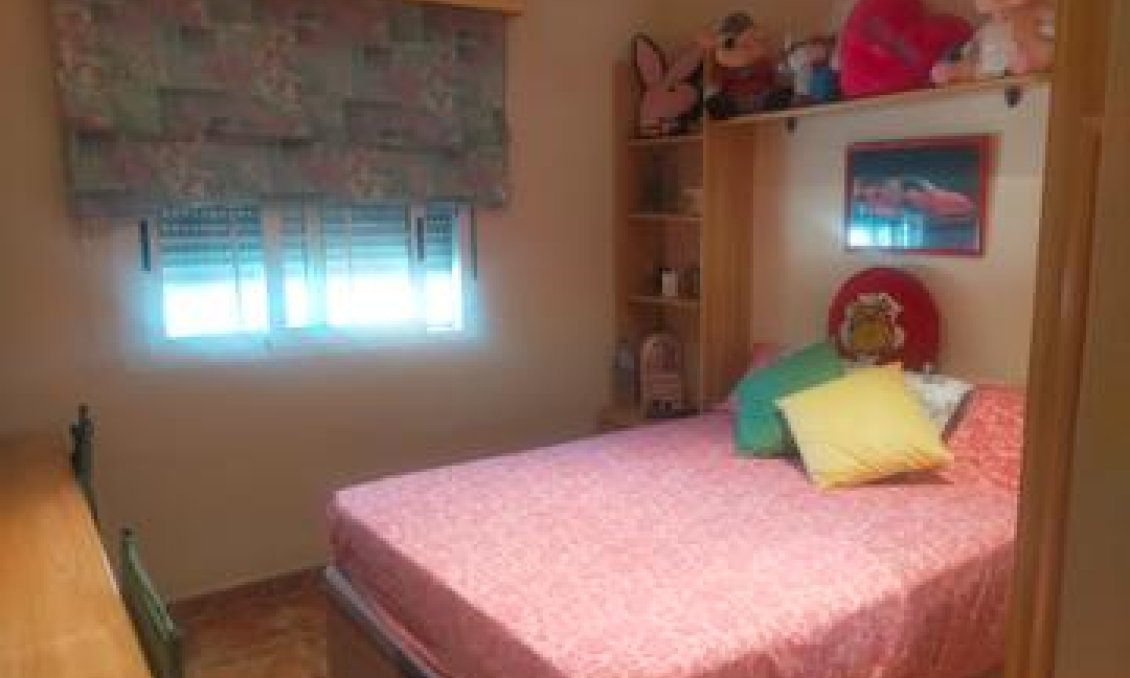 Segunda mano - Villa -
Elche - Costa Blanca