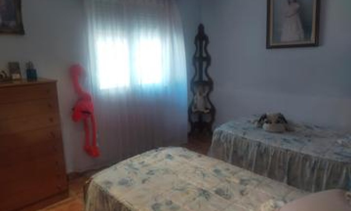 Segunda mano - Villa -
Elche - Costa Blanca