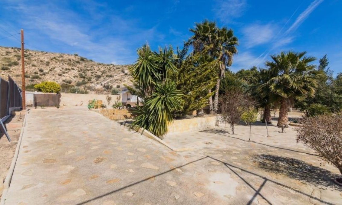 Wiederverkauf - Villa -
Elche - Costa Blanca