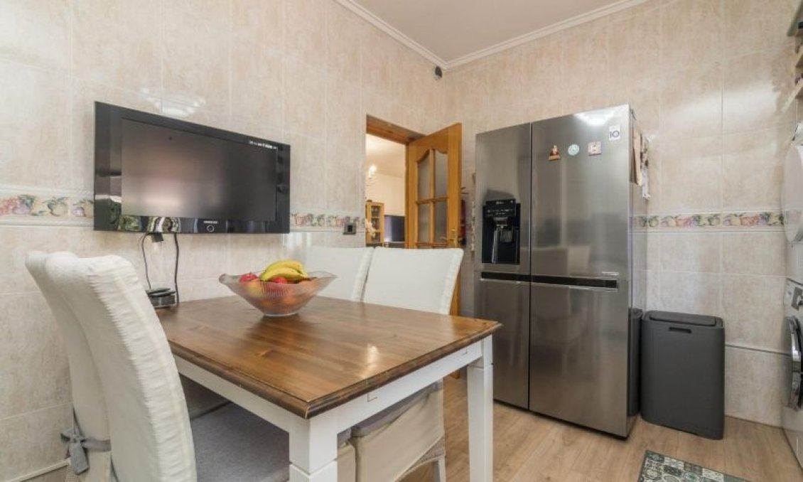 Wiederverkauf - Villa -
Elche - Costa Blanca