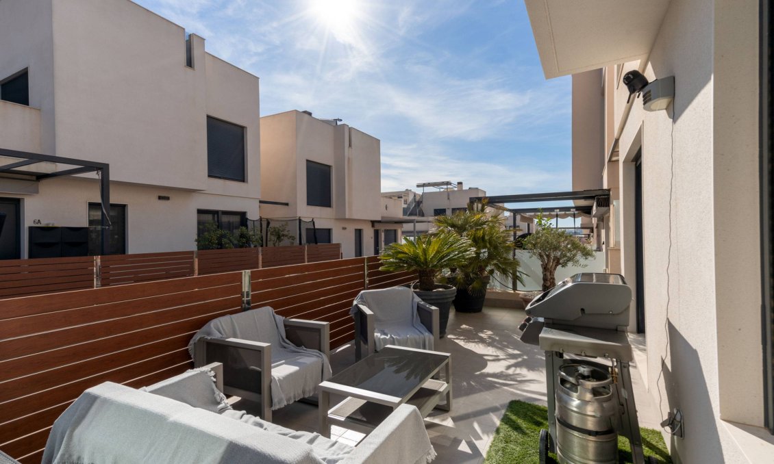 Segunda mano - Villa -
Torrevieja - Aguas Nuevas 2