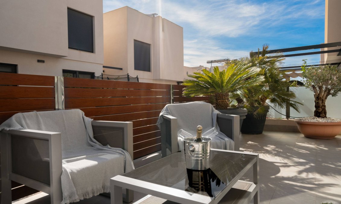 Segunda mano - Villa -
Torrevieja - Aguas Nuevas 2
