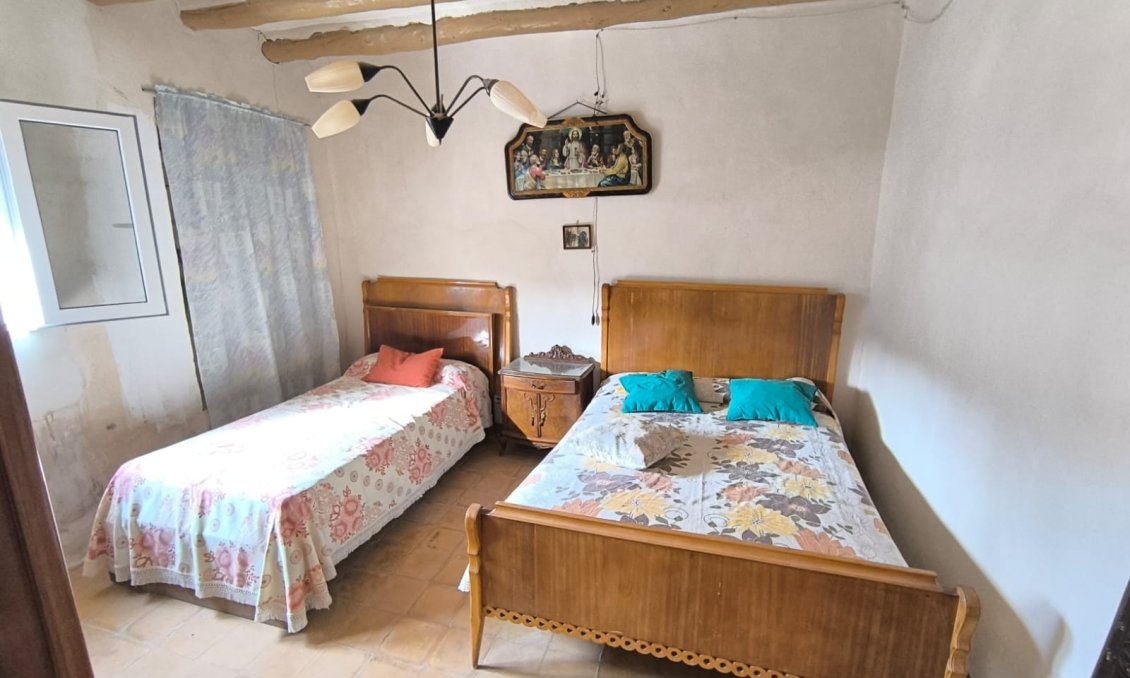 Segunda mano - Semi Detached -
Yecla - Inland