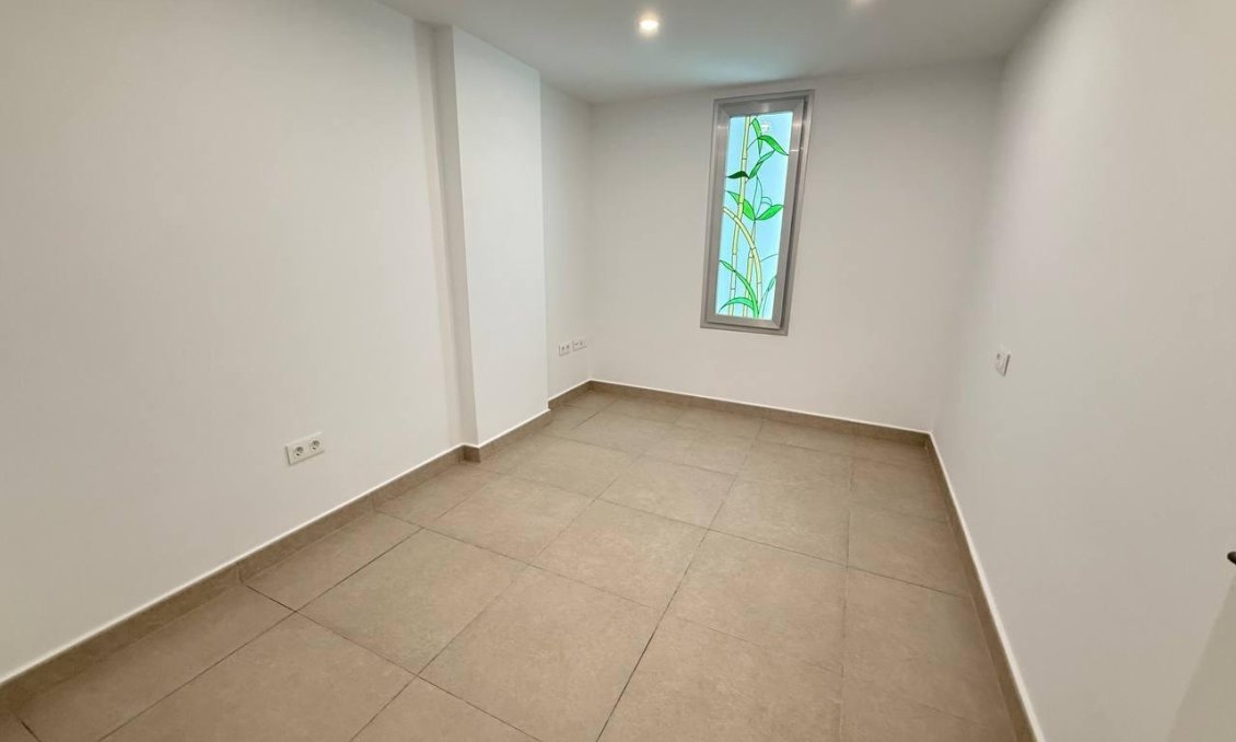 Segunda mano - Apartamento -
Guardamar del Segura - Parque Sur