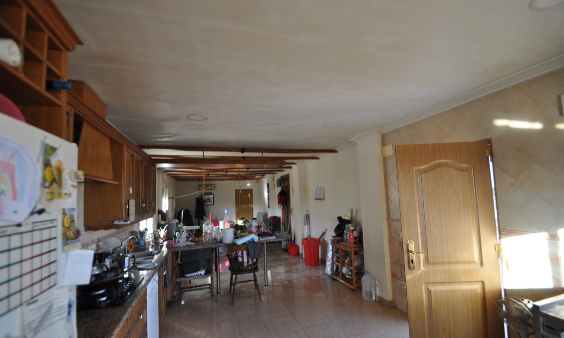 Segunda mano - Villa -
Aspe - Inland