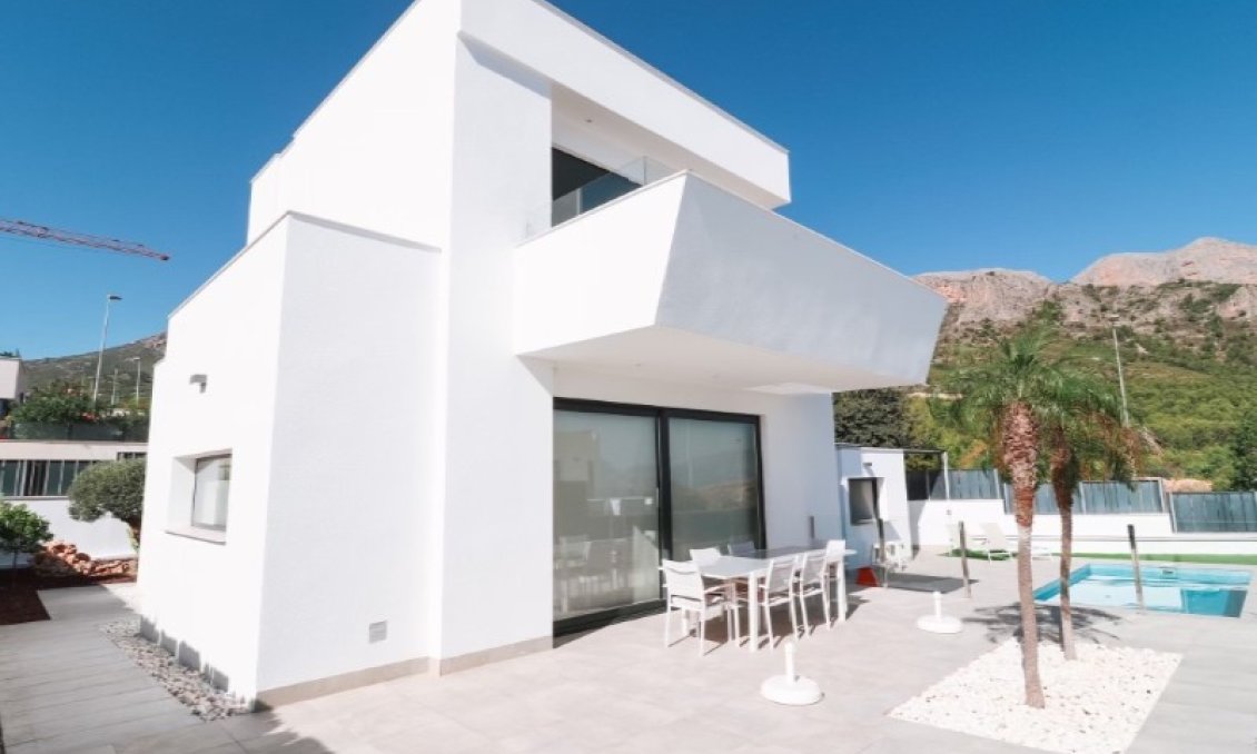 Segunda mano - Villa -
Polop - Costa Blanca