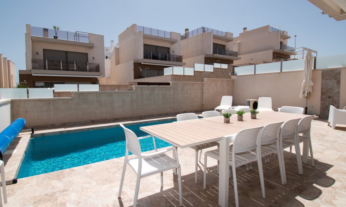 Segunda mano - Villa -
Orihuela Costa - Costa Blanca