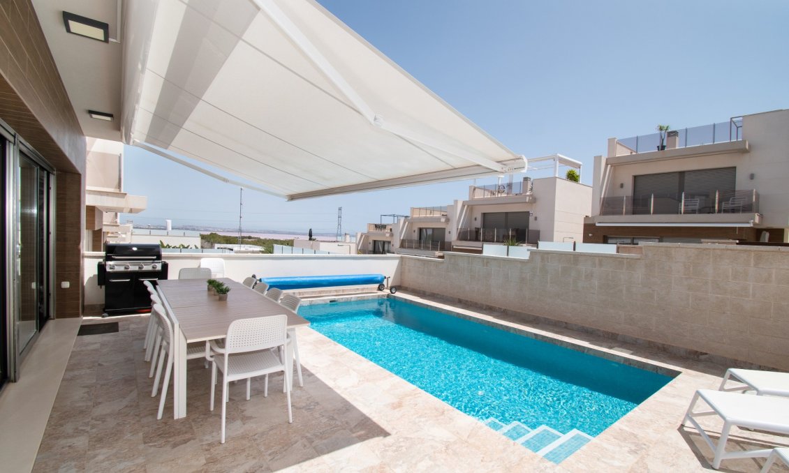 Segunda mano - Villa -
Orihuela Costa - Costa Blanca
