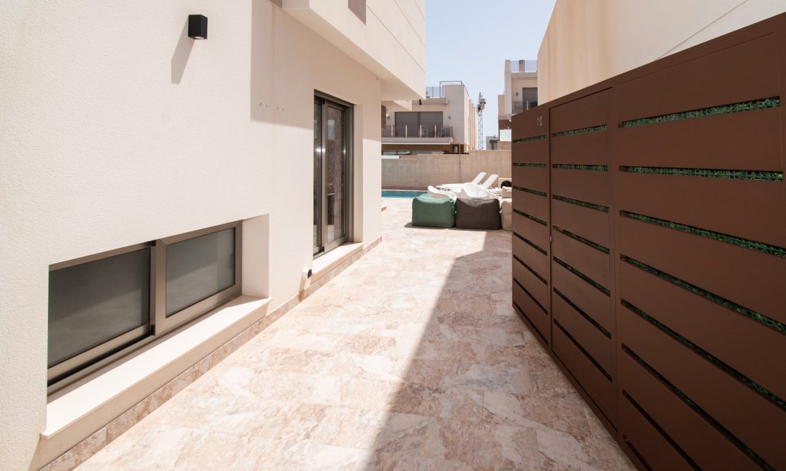 Segunda mano - Villa -
Orihuela Costa - Costa Blanca