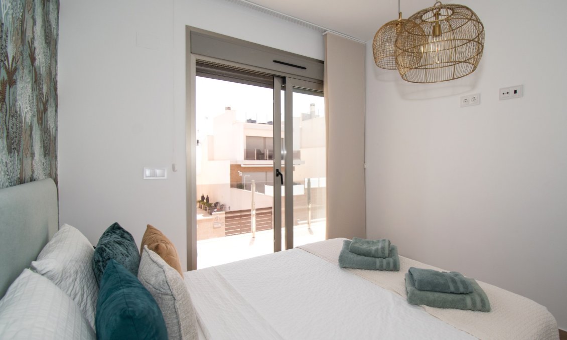 Segunda mano - Villa -
Orihuela Costa - Costa Blanca