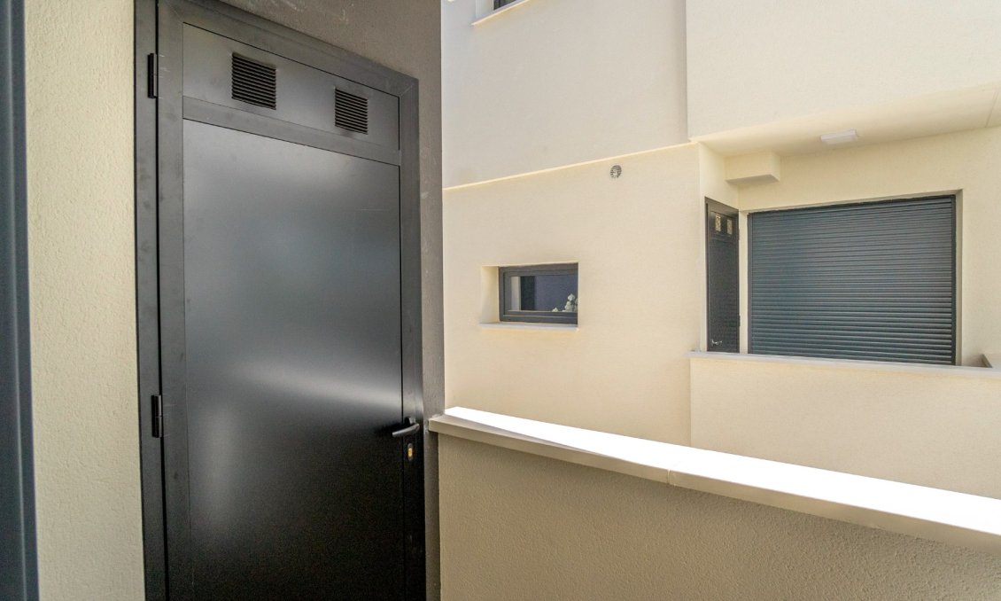 Revente - Appartement -
Orihuela Costa - Costa Blanca