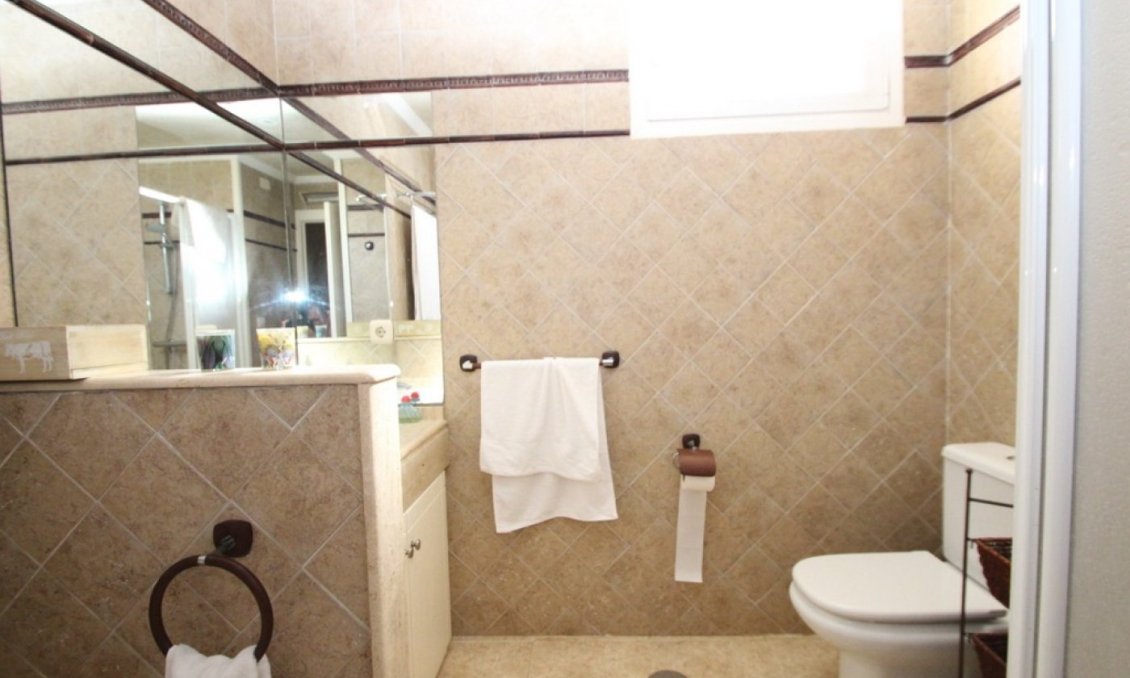 Segunda mano - Villa -
Orihuela Costa - Costa Blanca