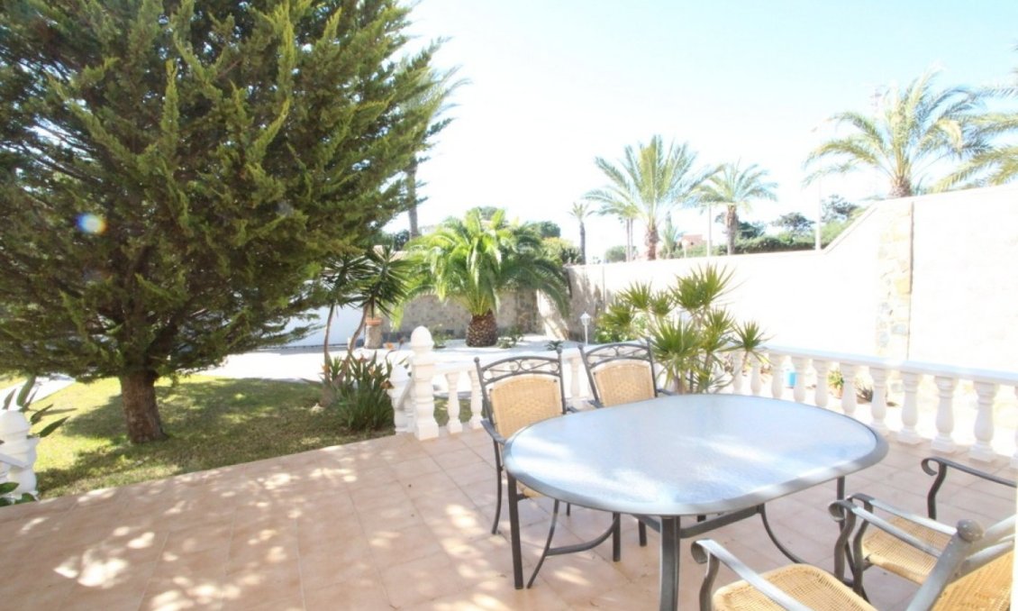 Segunda mano - Villa -
Orihuela Costa - Costa Blanca