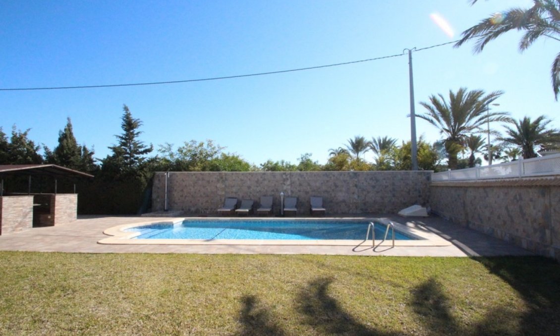 Segunda mano - Villa -
Orihuela Costa - Costa Blanca