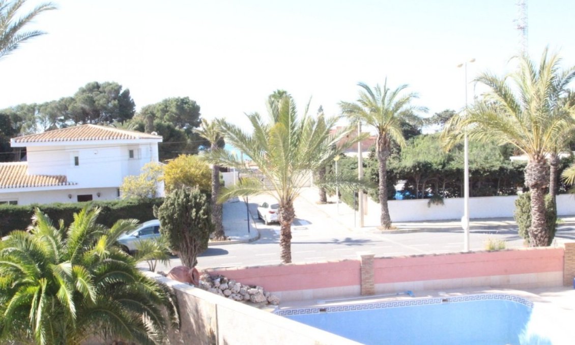 Segunda mano - Villa -
Orihuela Costa - Costa Blanca