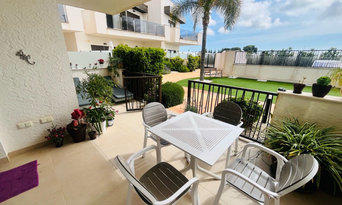 Segunda mano - Apartamento -
Dolores de Pacheco - Inland