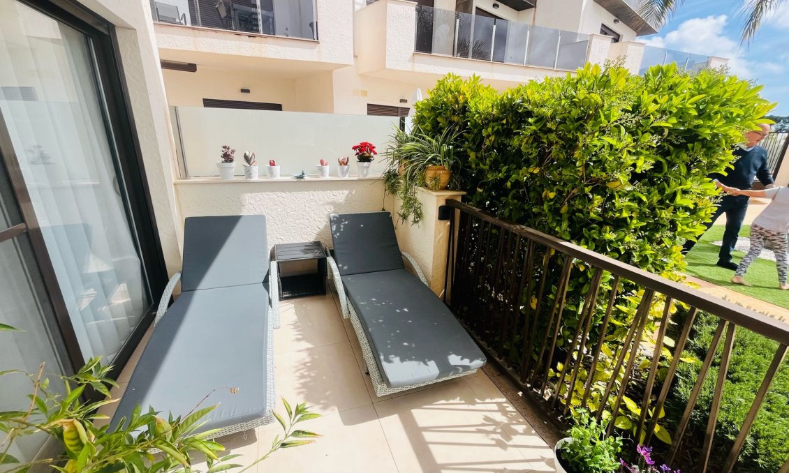 Segunda mano - Apartamento -
Dolores de Pacheco - Inland