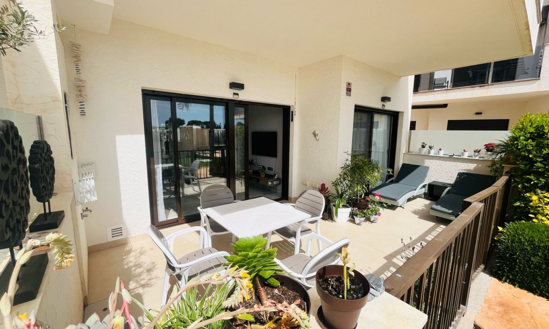 Segunda mano - Apartamento -
Dolores de Pacheco - Inland