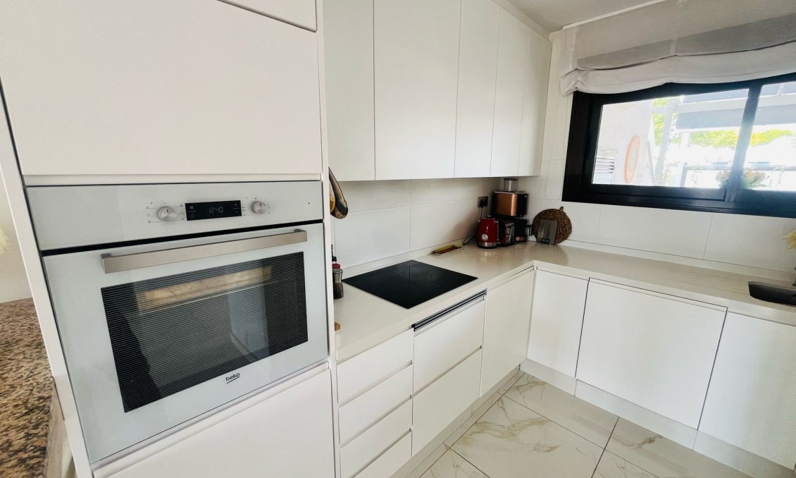 Segunda mano - Apartamento -
Dolores de Pacheco - Inland