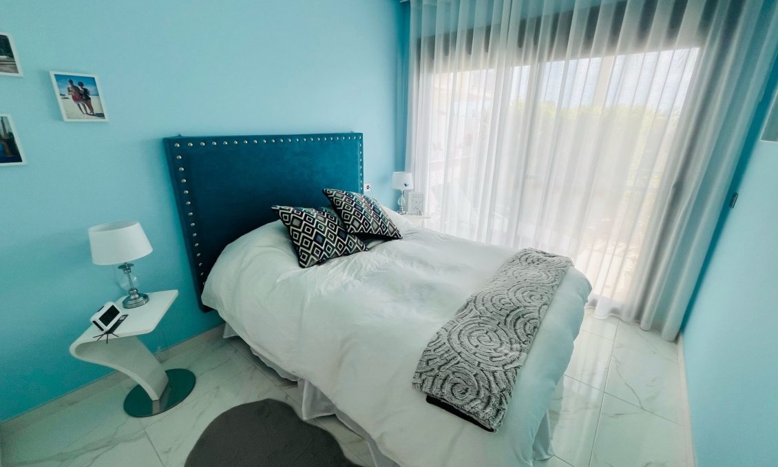 Segunda mano - Apartamento -
Dolores de Pacheco - Inland