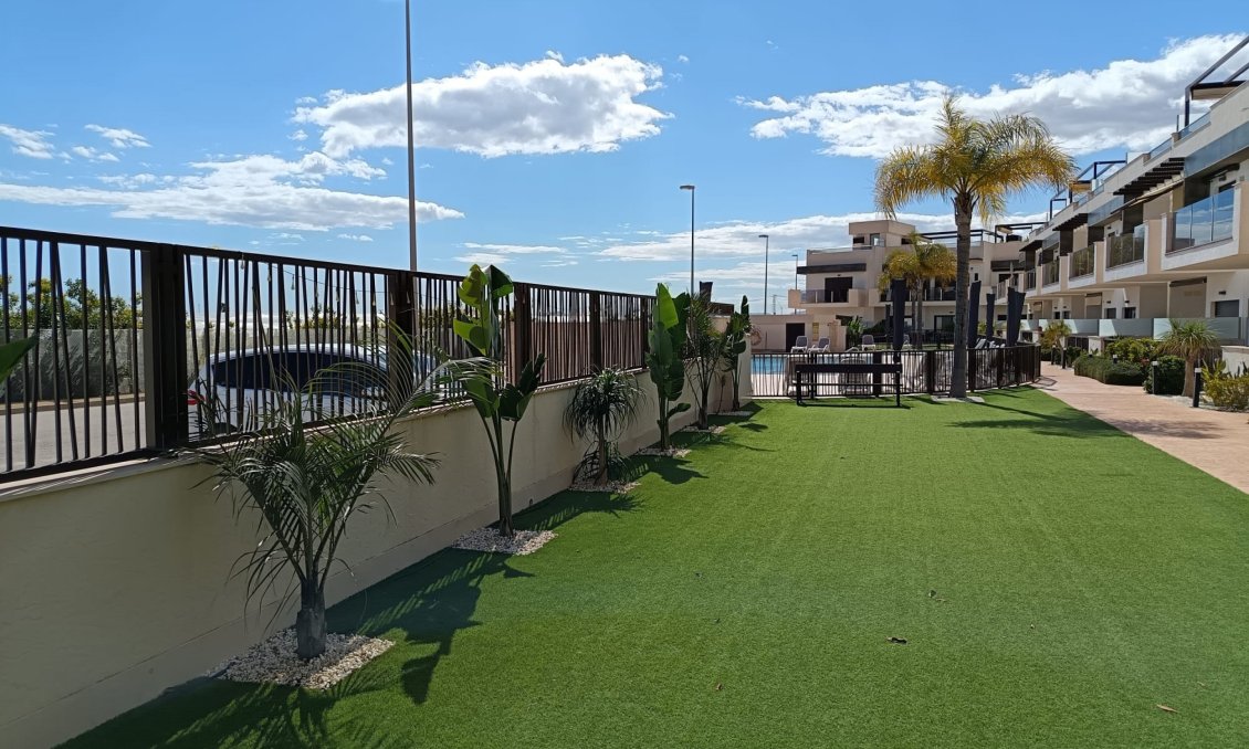 Segunda mano - Apartamento -
Dolores de Pacheco - Inland