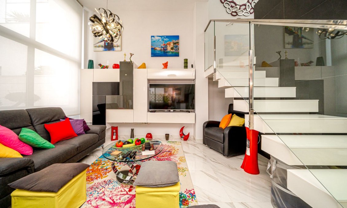 Segunda mano - Villa -
Ciudad Quesada - Costa Blanca