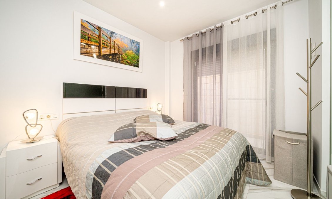 Segunda mano - Villa -
Ciudad Quesada - Costa Blanca