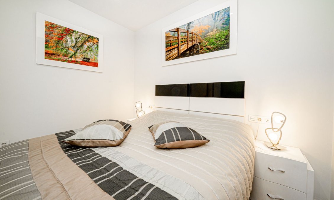 Segunda mano - Villa -
Ciudad Quesada - Costa Blanca