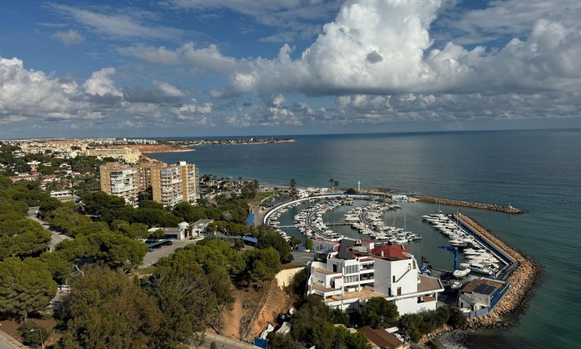 Segunda mano - Apartamento -
Orihuela Costa - Campoamor