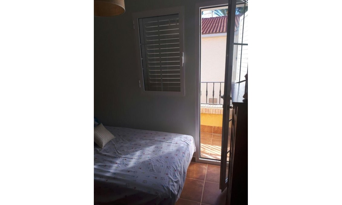 Segunda mano - Duplex -
Torrevieja - Playa De Los Naufragos