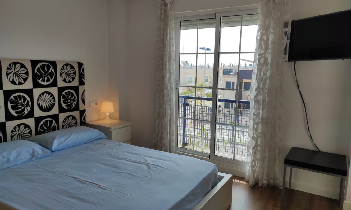 Segunda mano - Apartamento -
Mil Palmeras - Costa Blanca