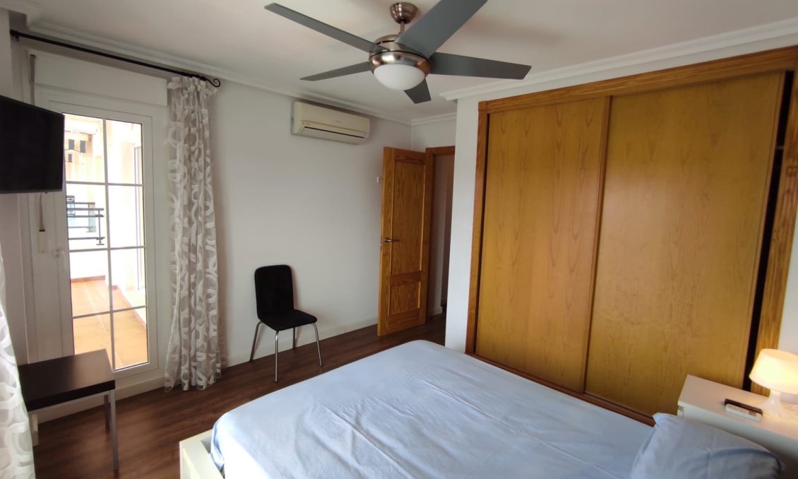 Segunda mano - Apartamento -
Mil Palmeras - Costa Blanca