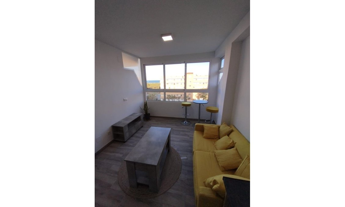 Wiederverkauf - Wohnung -
Guardamar del Segura - Pinomar