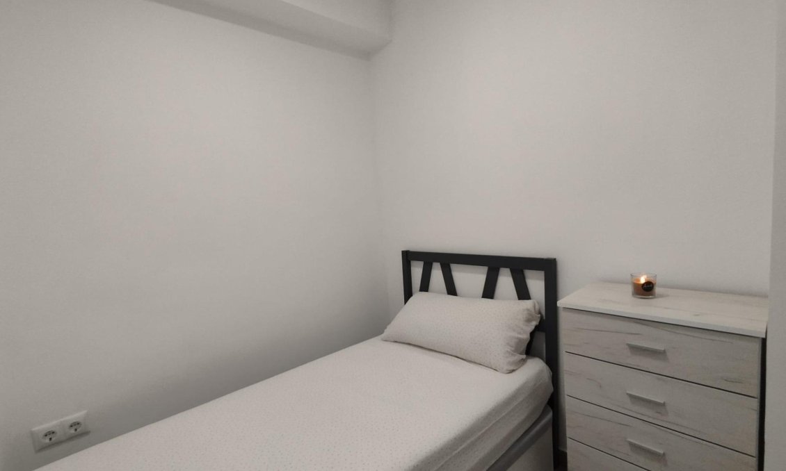 Wiederverkauf - Wohnung -
Guardamar del Segura - Pinomar