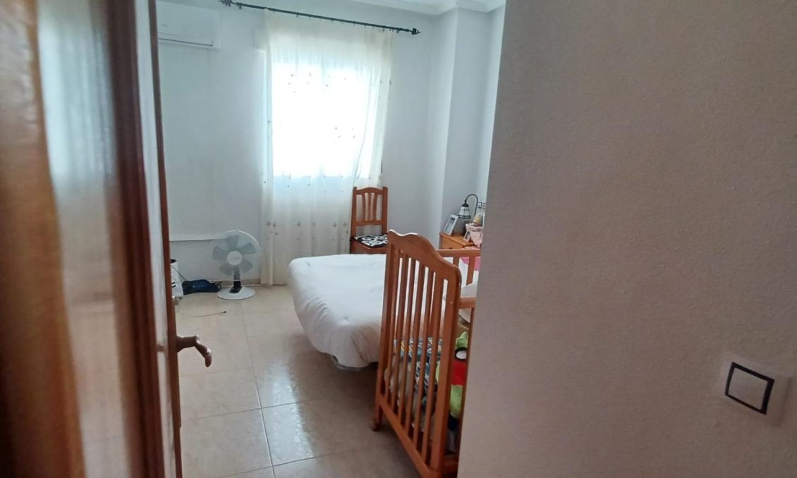 Segunda mano - Ático -
Torrevieja - El Molino