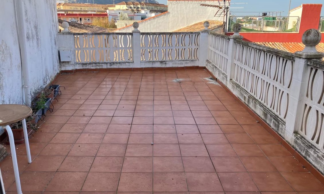 Revente - Town House -
Ondara - Inland