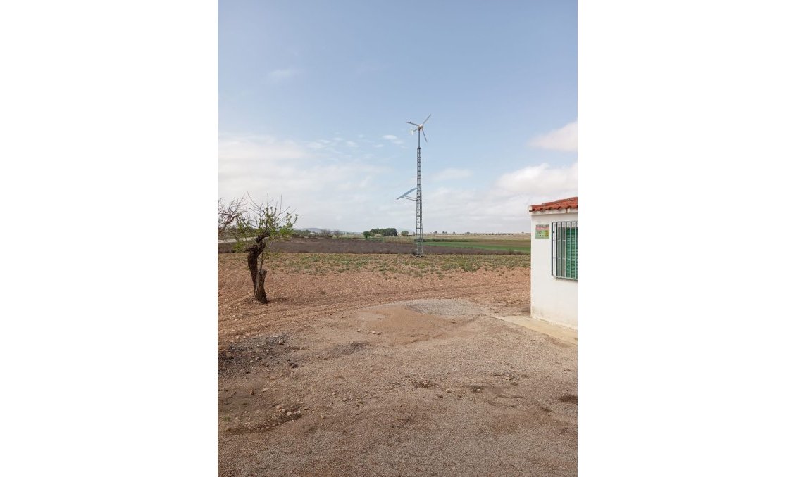 Segunda mano - Villa -
Yecla - Inland