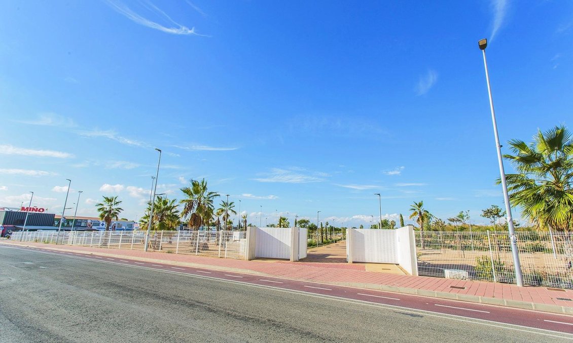 Segunda mano - Town House -
Torrevieja - La Siesta