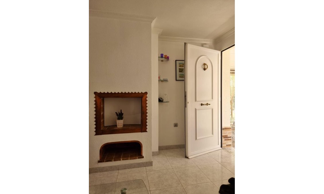 Resale - Apartment -
Torrevieja - Los Balcones - Los Altos del Edén