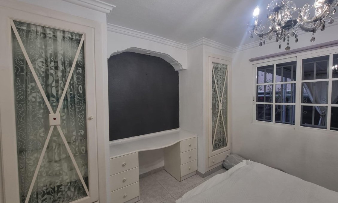 Resale - Apartment -
Torrevieja - Los Balcones - Los Altos del Edén