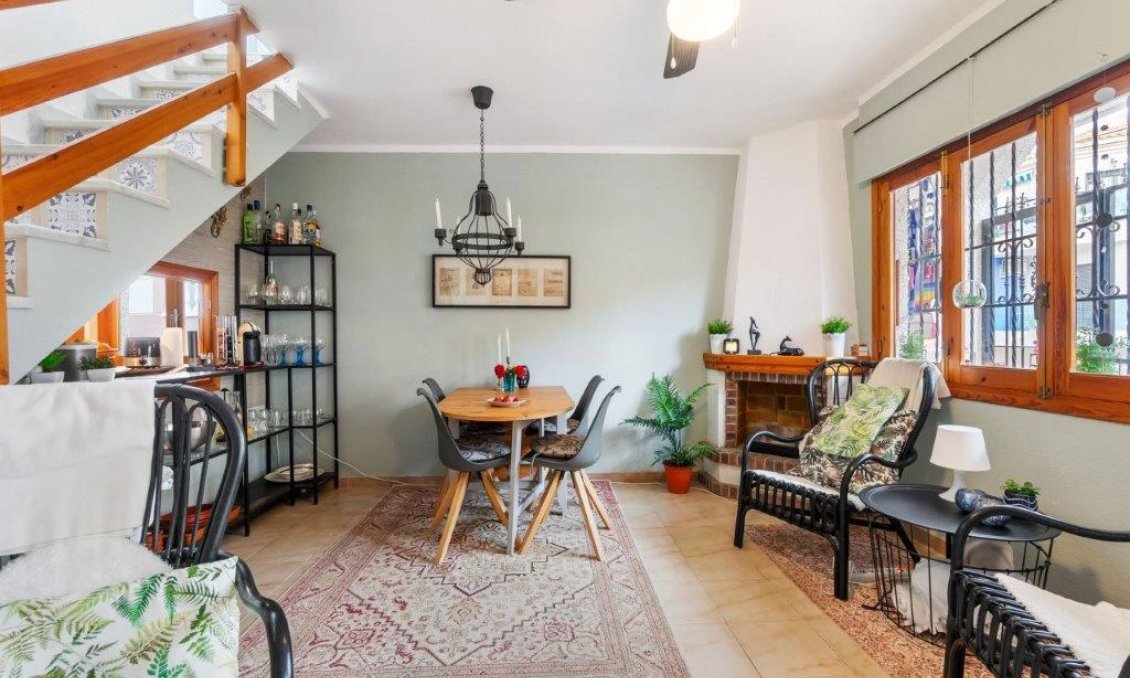 Segunda mano - Penthouse Penthouse -
Torrevieja - Los Locos