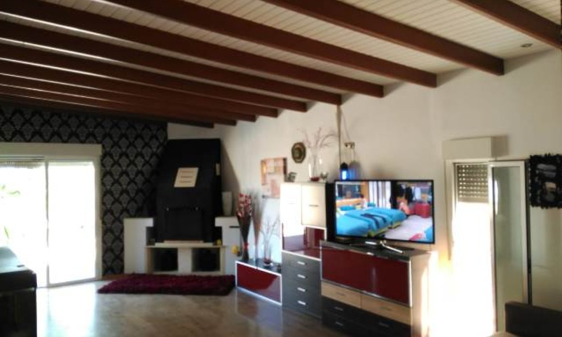 Segunda mano - Villa -
La Matanza - Inland