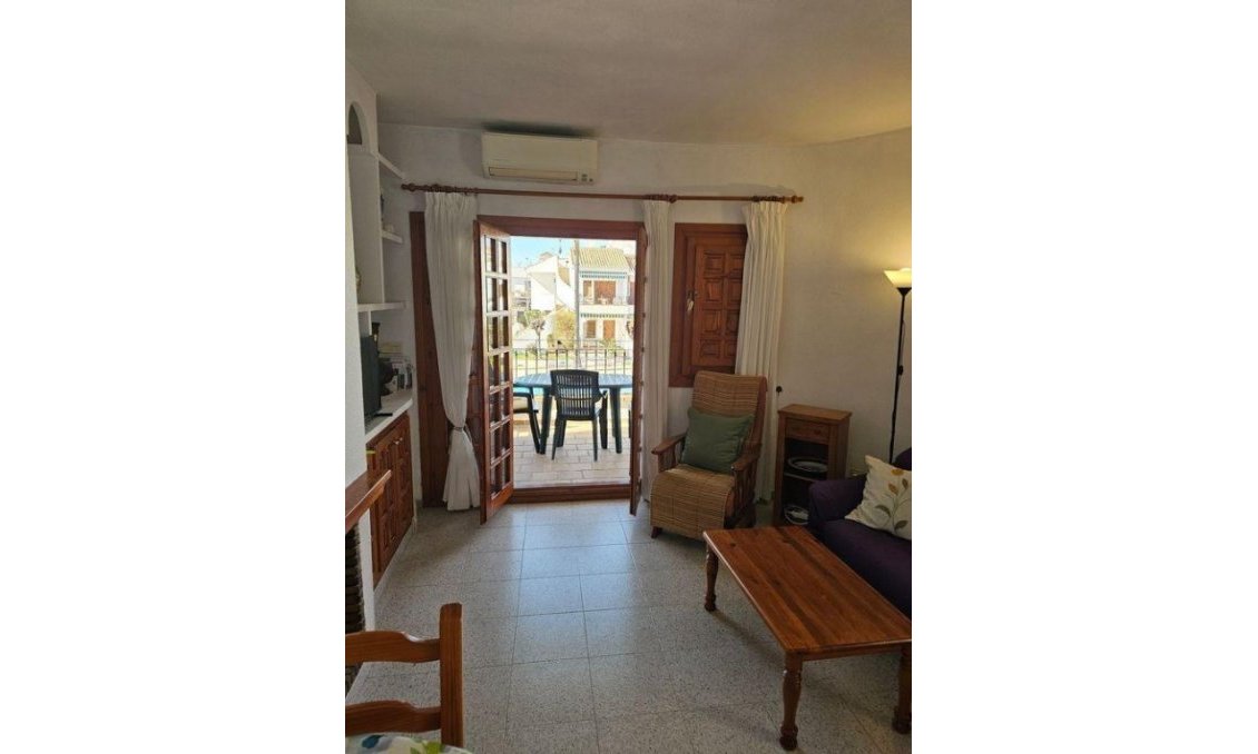 Segunda mano - Bungalow -
Pilar de la Horadada - Costa Blanca
