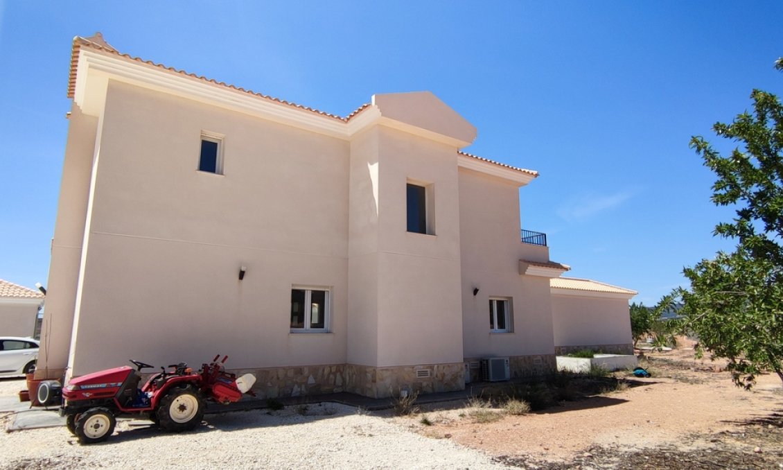 Wiederverkauf - Villa -
Pinoso - Inland