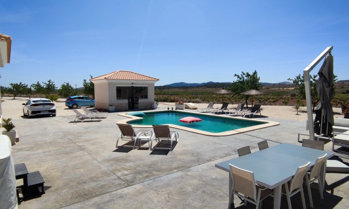 Wiederverkauf - Villa -
Pinoso - Inland