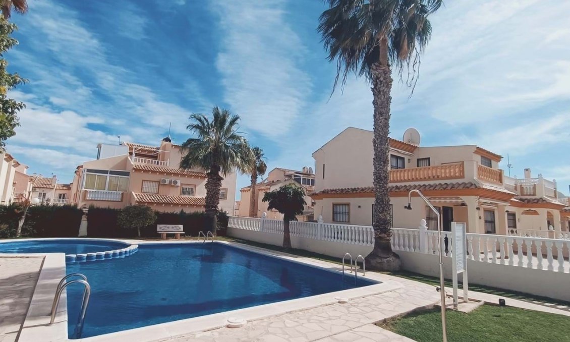 Segunda mano - Quad House -
Playa Flamenca - Costa Blanca