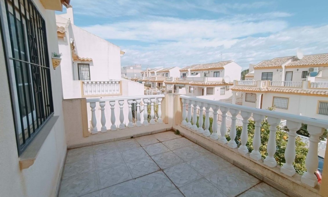 Segunda mano - Quad House -
Playa Flamenca - Costa Blanca