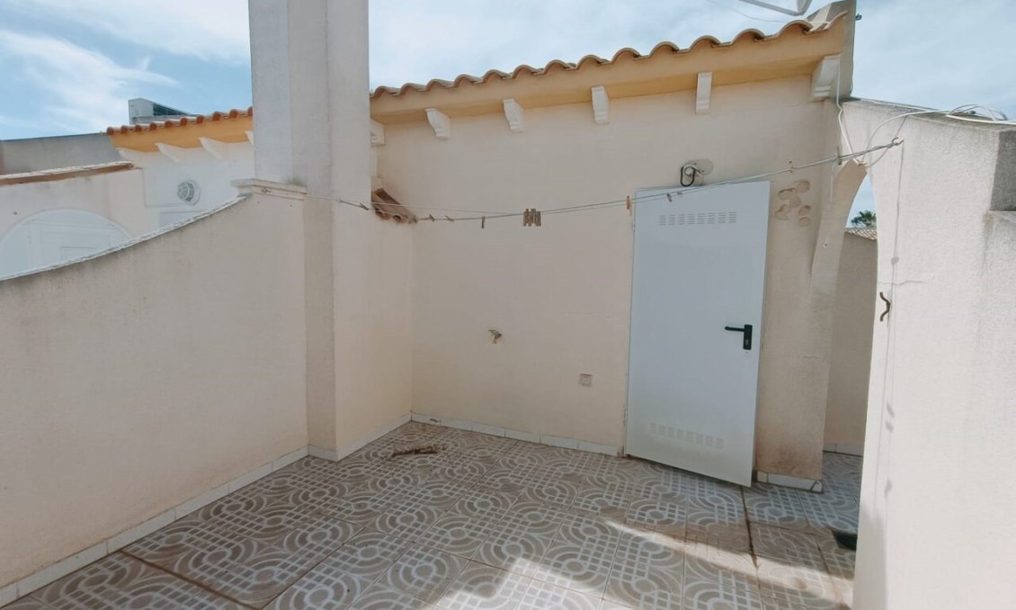 Segunda mano - Quad House -
Playa Flamenca - Costa Blanca
